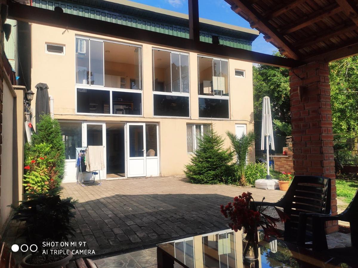 Guesthouse Mery Kobuleti Ngoại thất bức ảnh