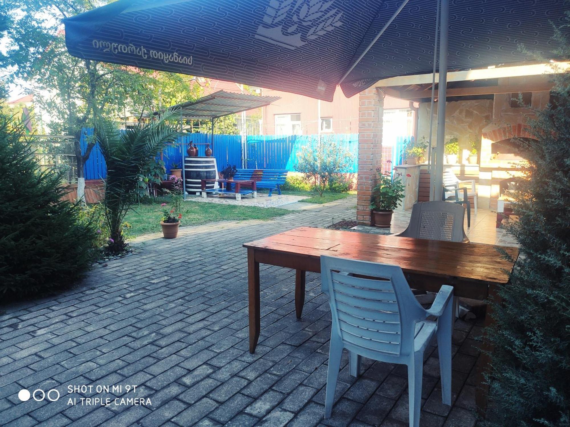 Guesthouse Mery Kobuleti Ngoại thất bức ảnh