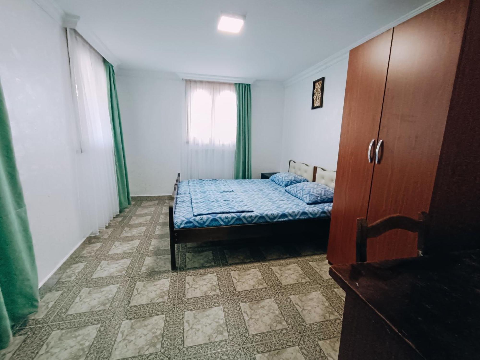 Guesthouse Mery Kobuleti Ngoại thất bức ảnh