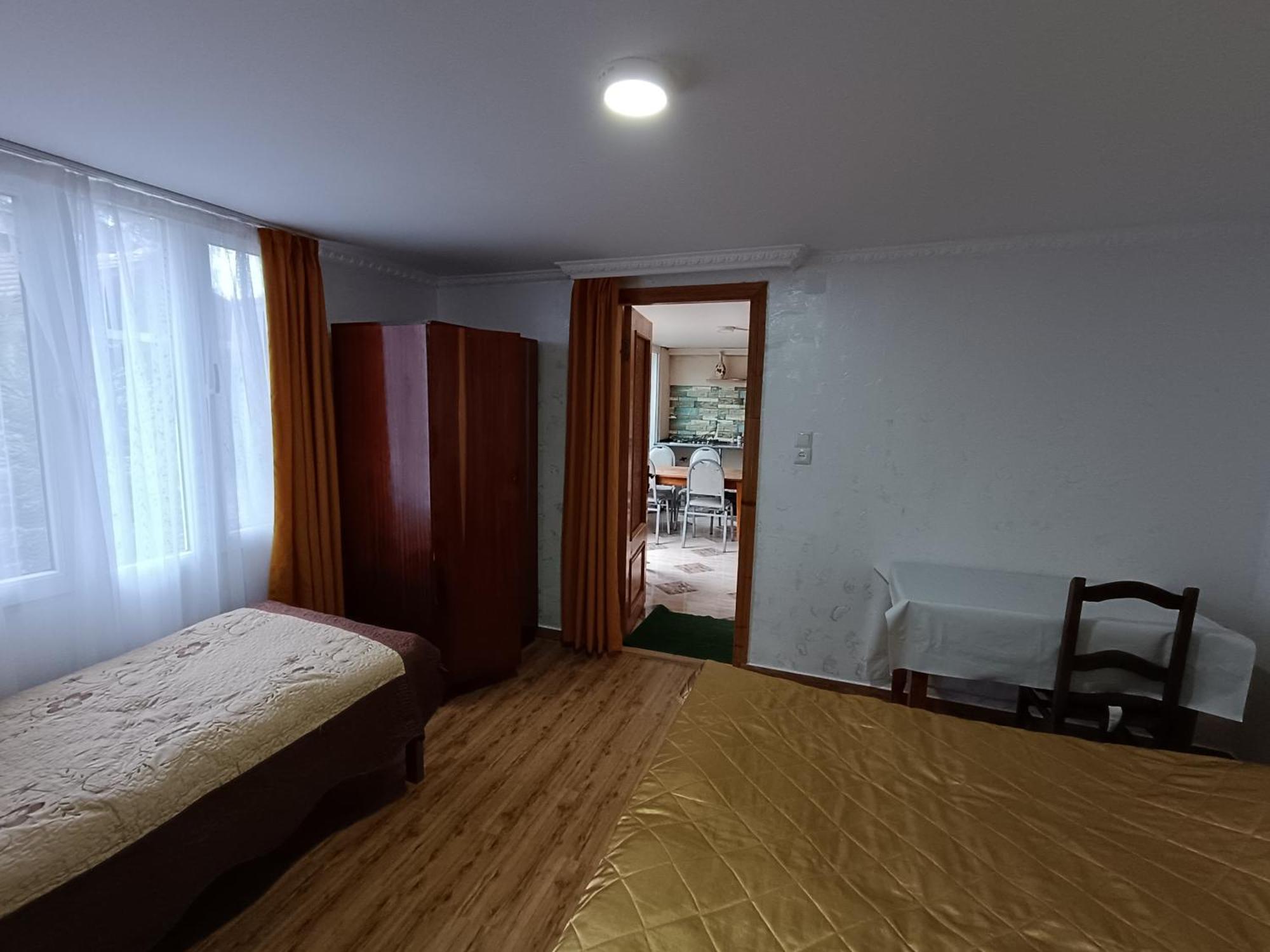 Guesthouse Mery Kobuleti Ngoại thất bức ảnh