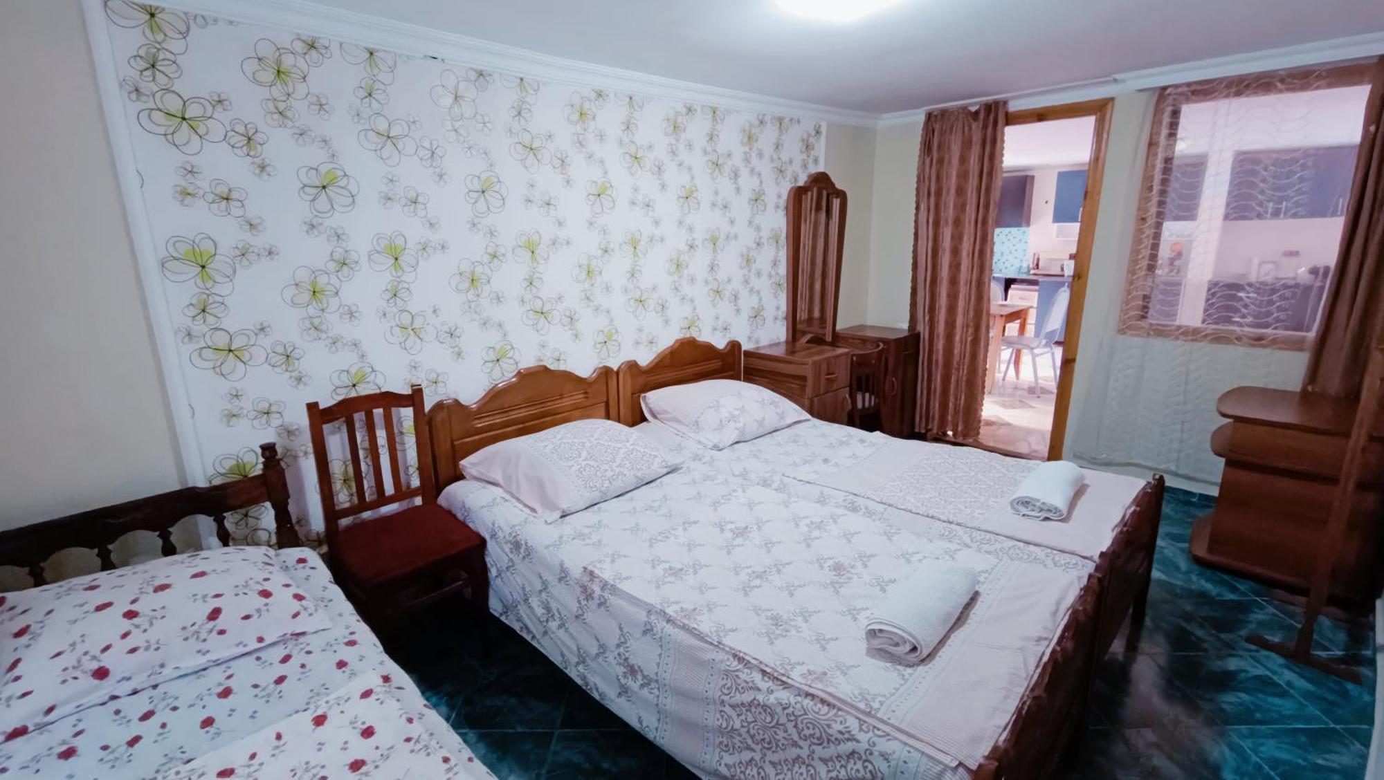 Guesthouse Mery Kobuleti Ngoại thất bức ảnh