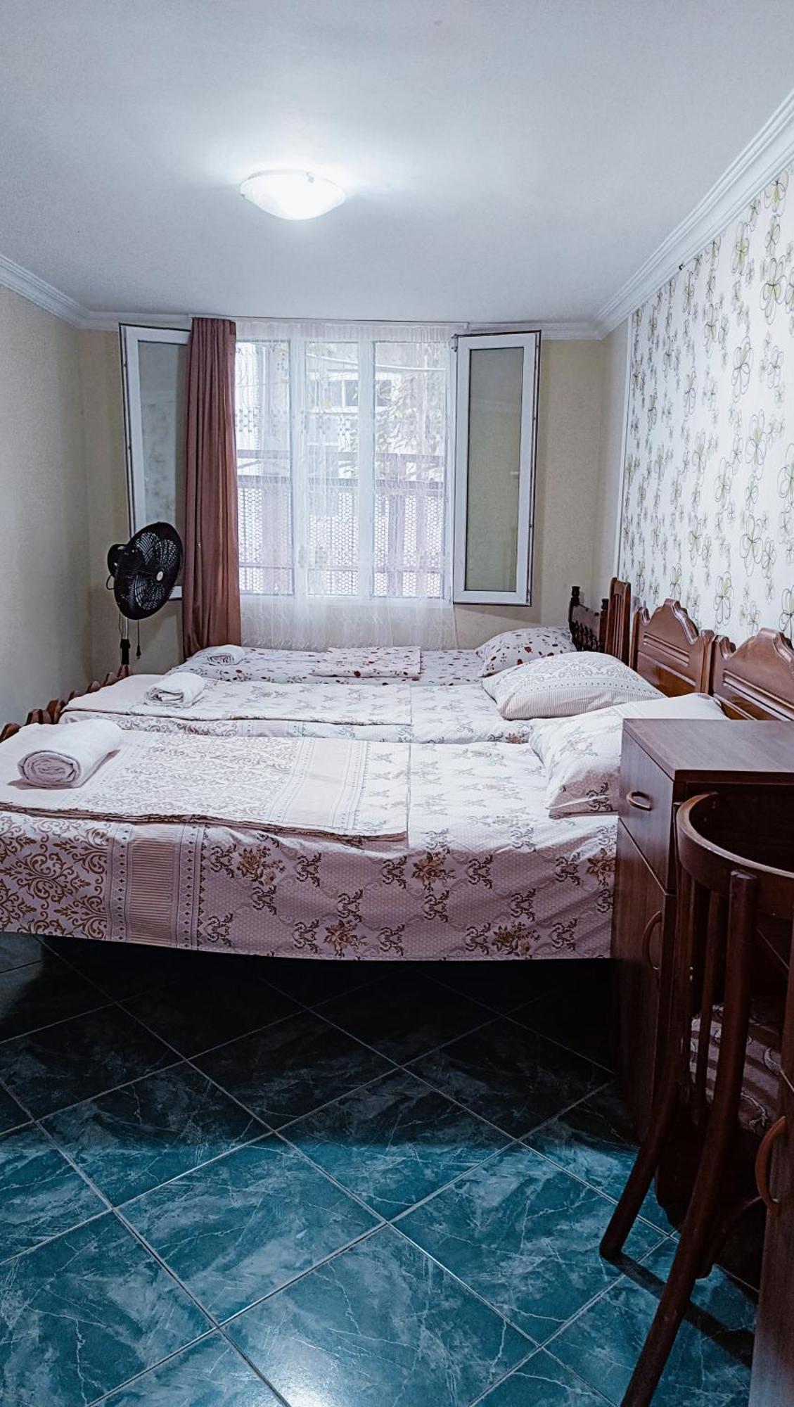 Guesthouse Mery Kobuleti Ngoại thất bức ảnh